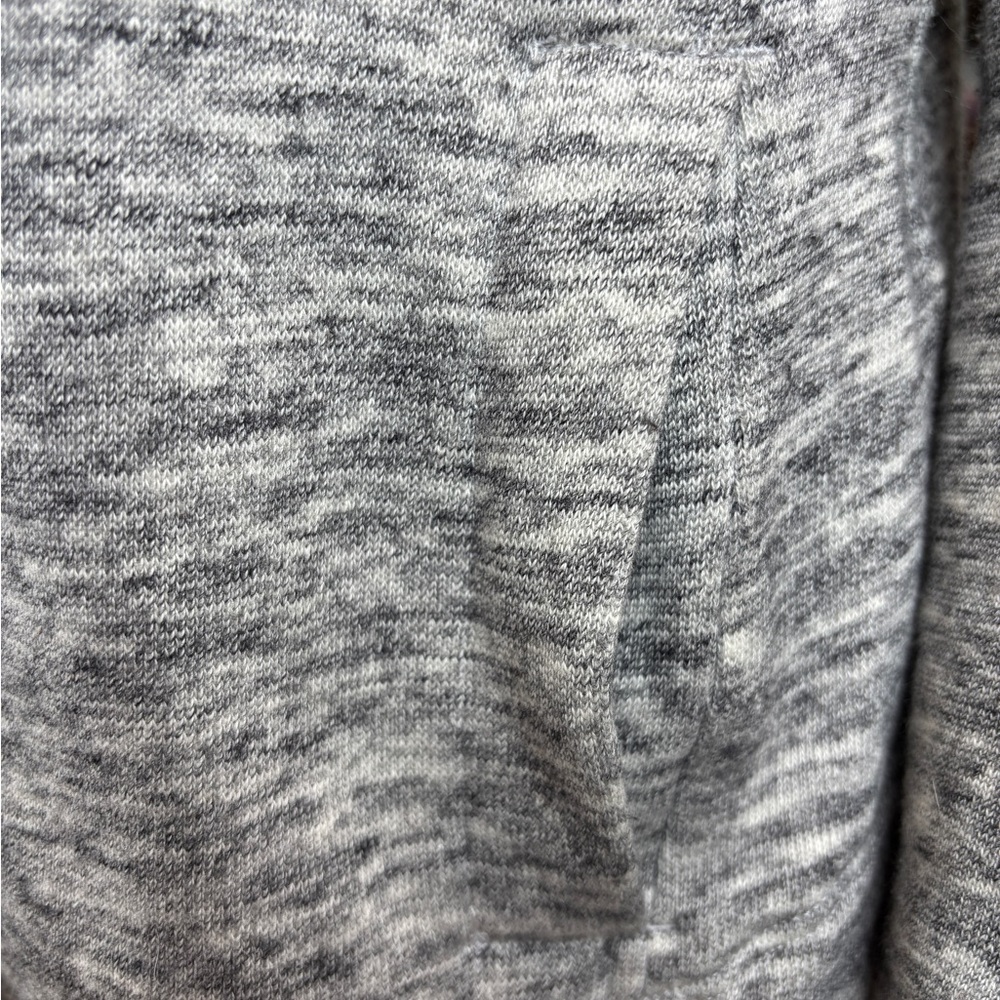 CAbi Gray Women's Cropped Button Jacket Small - Picture 3 of 8